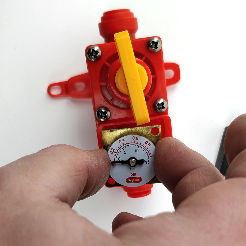 Duotight BlowTie 2 | Diaphragm Spunding Valve | Built-In Pressure Gauge | 0-15 PSI | 8 mm Duotight - Image 11