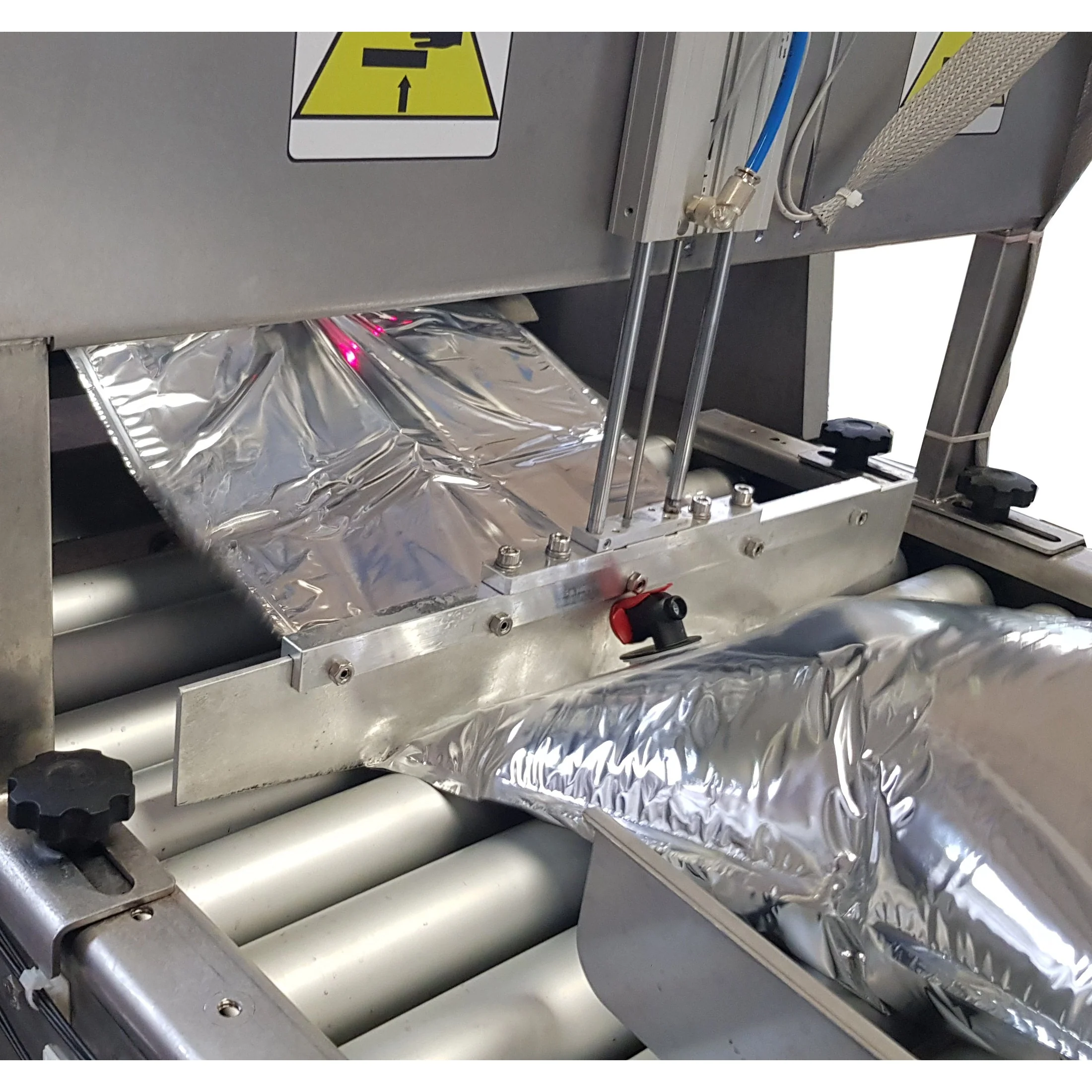 EnoItalia Bag In Box Filler | BB50 | Fully Automatic Filling & Conveyor System | 380V Three Phase - Image 4