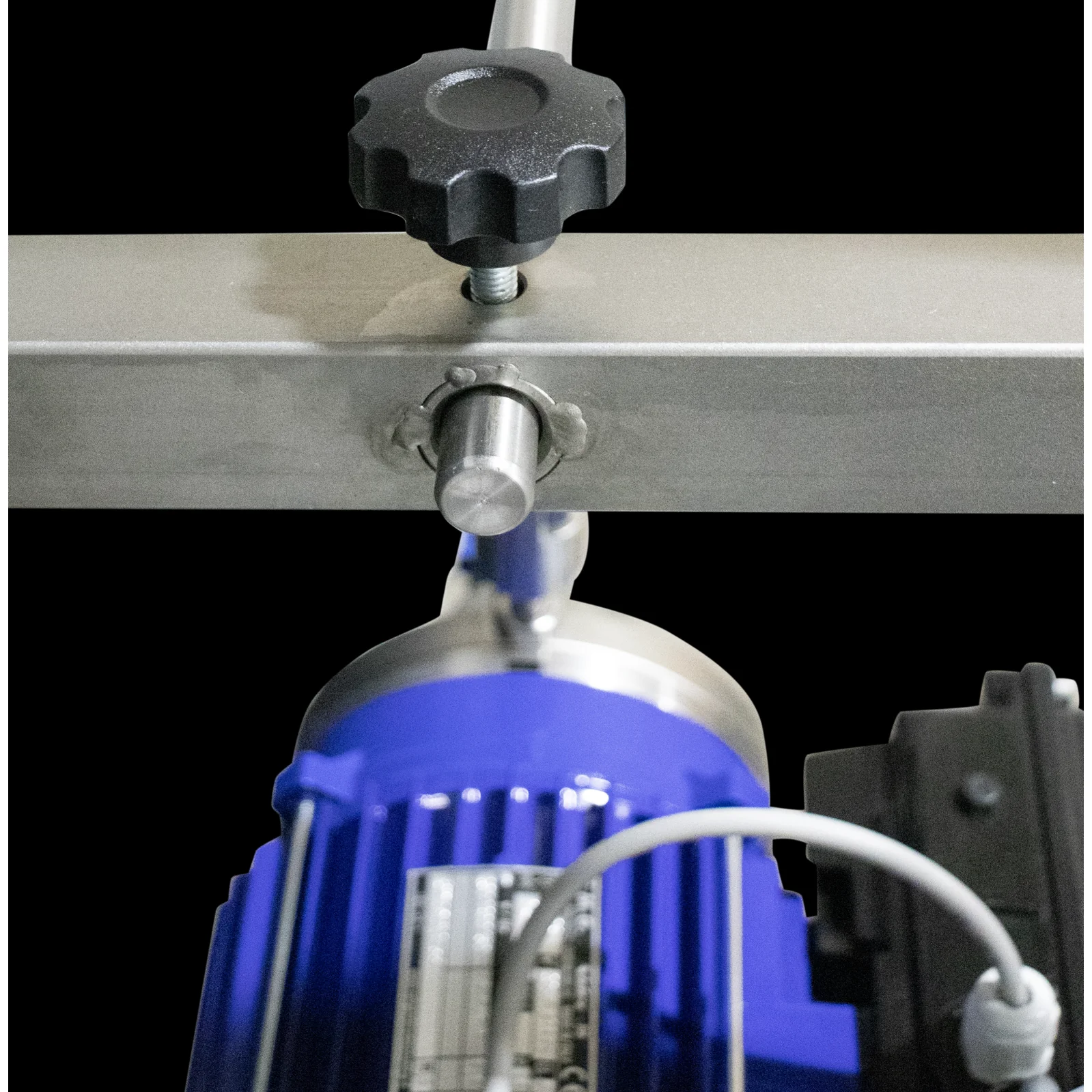 EnoItalia Wine Tank Mixer | Injection Pump | Variable Speed | Stainless Steel Mixing Rod & Cart | 1 HP | 1400 RPM | 220V Single Phase - Image 13