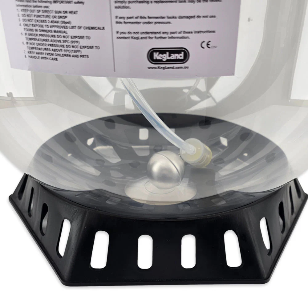 FermZilla All Rounder Easy-Grip Pressure Fermenter Starter Kit | 7.9 gal. | 30 L - Image 4
