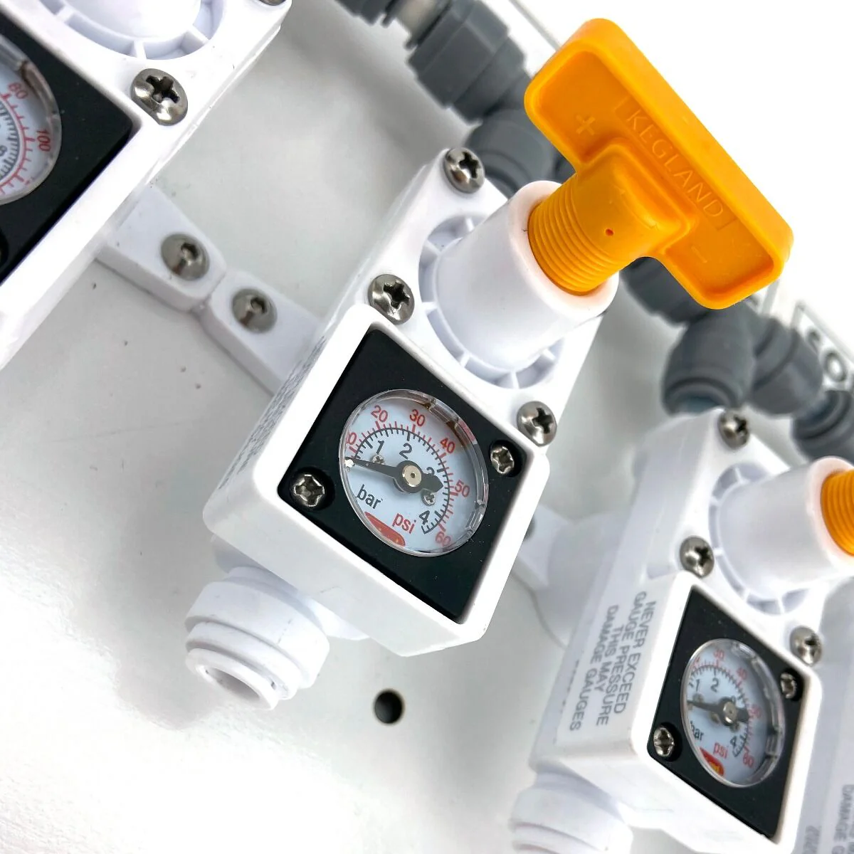 KegLand | Gas Board for Duotight In-Line Regulators | 4 Output - Image 5