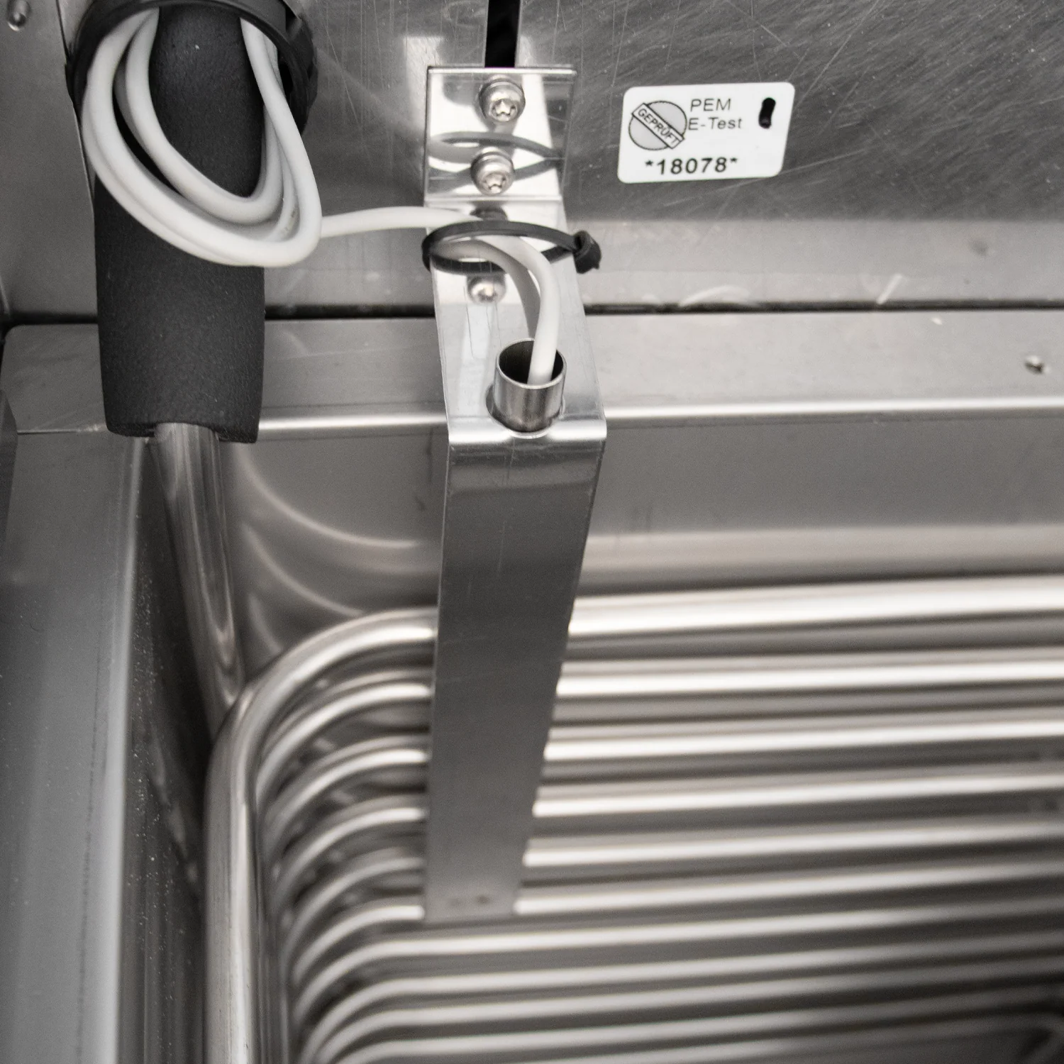 MB® MiniChilly | Multi-Tank Glycol Chiller | Bulkhead Sets for 10 Fermenters | Digital Temp Control | Rolling Casters | Stainless Steel Enclosure | 1.2 HP - Image 11