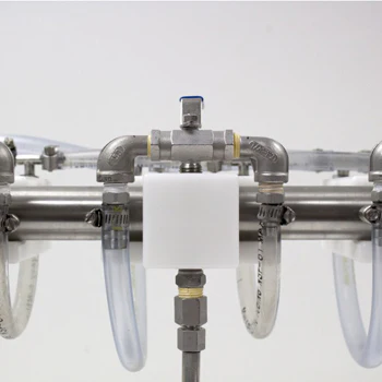 Micro Filling Systems 4 Head Counter Pressure Bottle Filler - Image 3